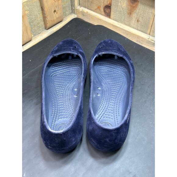 Womens Crocs Navy Blue Velvet Ballet Flats Size 9 Slip-On Lightweight Casual - Picture 4 of 8